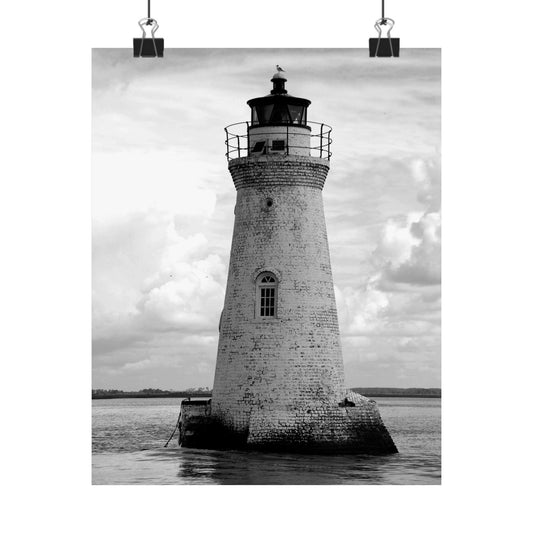 Black and white lighthouse on a cloudy day